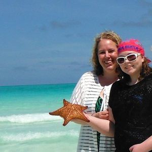 Meet your Posher, Bobbi-jo